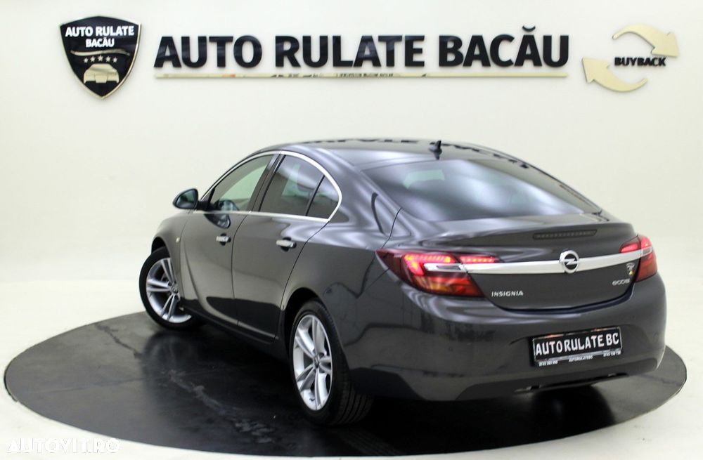 Opel Insignia - 7