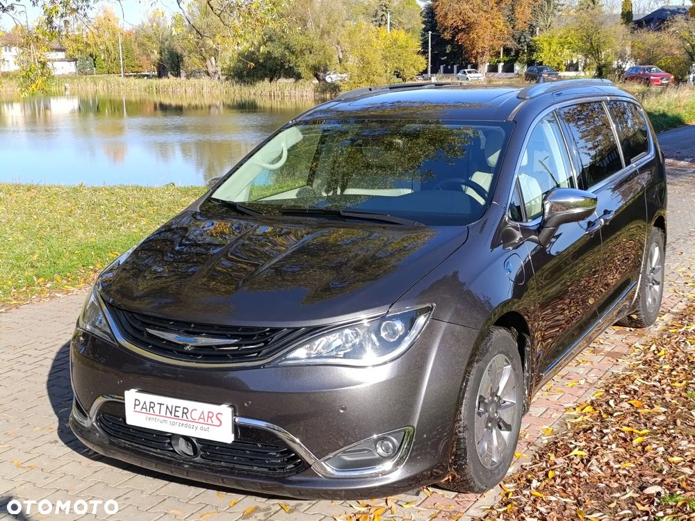 Chrysler Pacifica