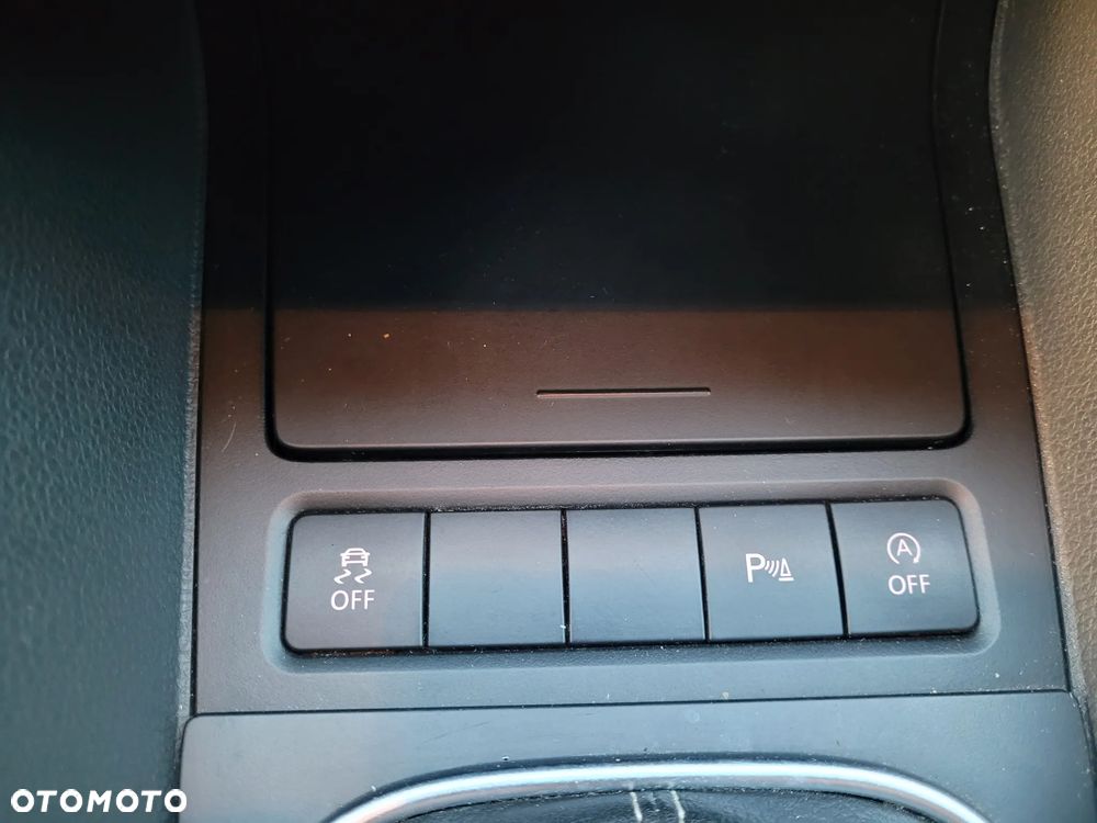 Volkswagen Golf Variant 1.6 TDI DPF MATCH - 24