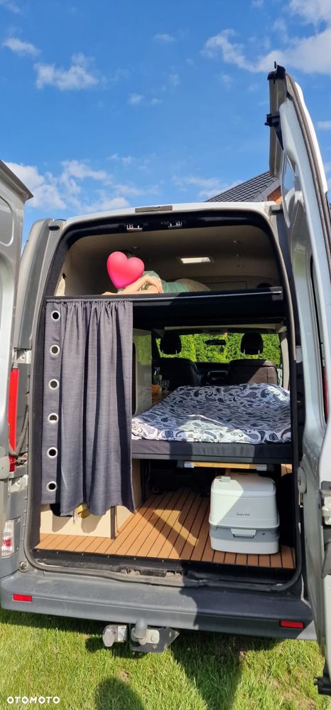 Renault Trafic - 13