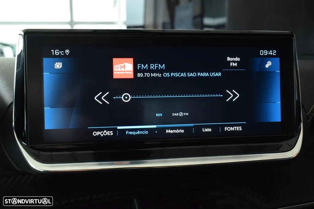 Peugeot 2008 1.5 BlueHDi GT Line EAT8 - 17