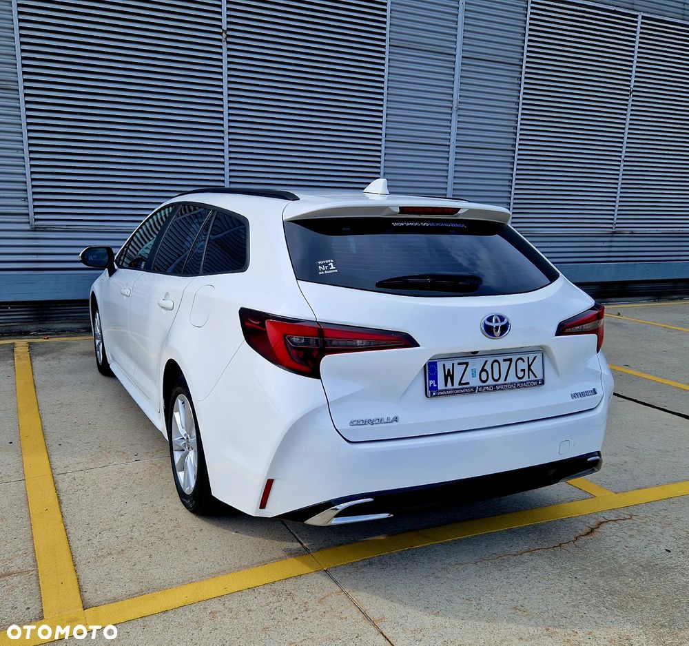Toyota Corolla 1.8 Hybrid Comfort - 11