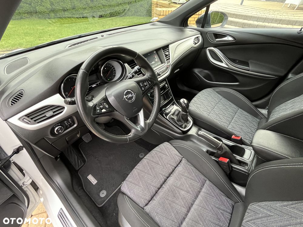 Opel Astra 1.2 Turbo Start/Stop 120 Jahre - 20