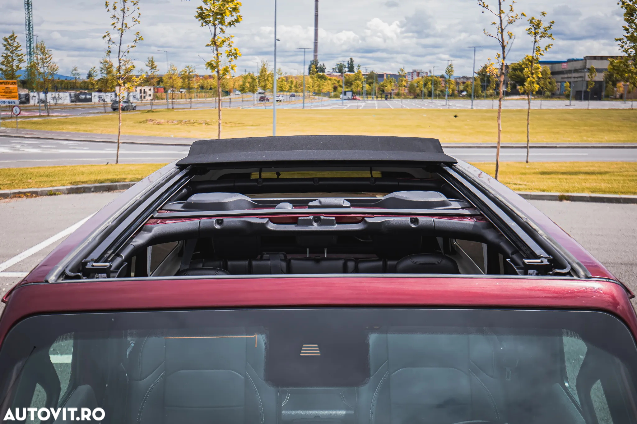 Jeep Wrangler 2.0 4xe AT8 PHEV Sahara - 13