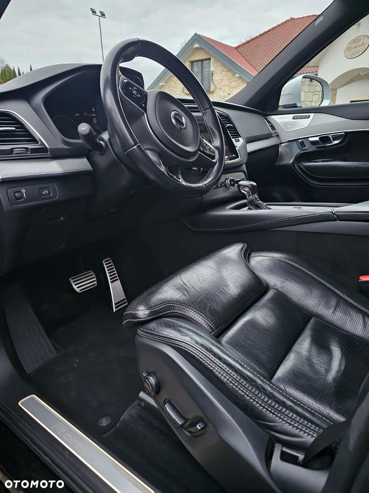 Volvo XC 90 D5 AWD R-Design - 10