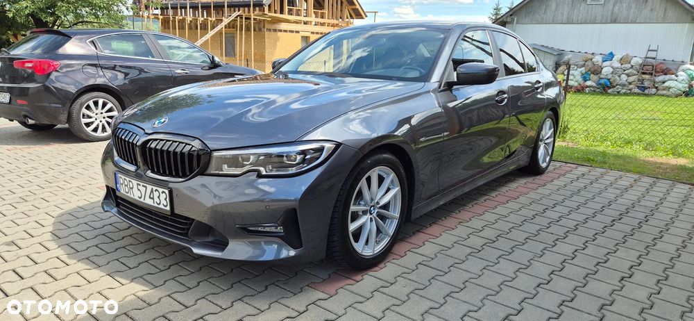 BMW Seria 3 320d mHEV - 1
