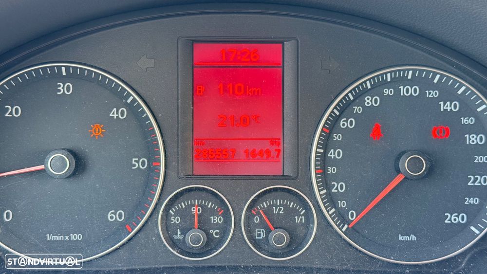 VW Golf 1.9 TDi BlueM. Confortline - 12