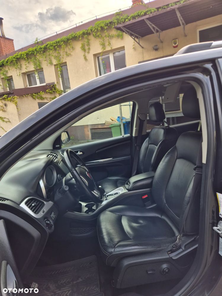 Fiat Freemont 3.6 V6 Lounge - 12