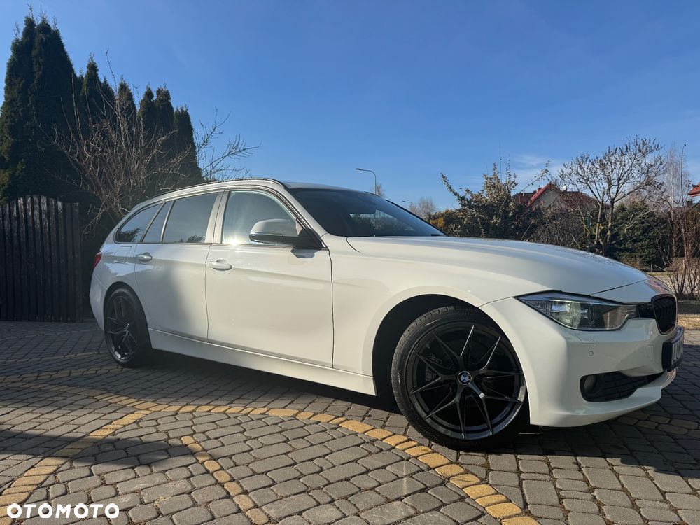 BMW Seria 3 320d - 4