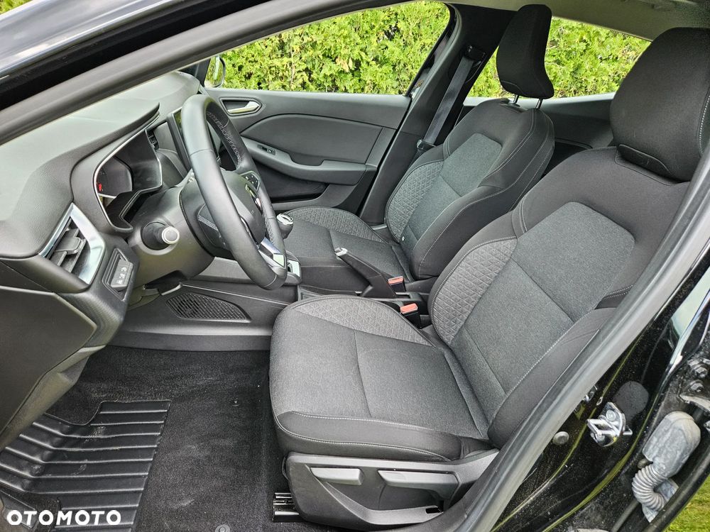 Renault Clio BLUE dCi 115 BUSINESS EDITION - 11