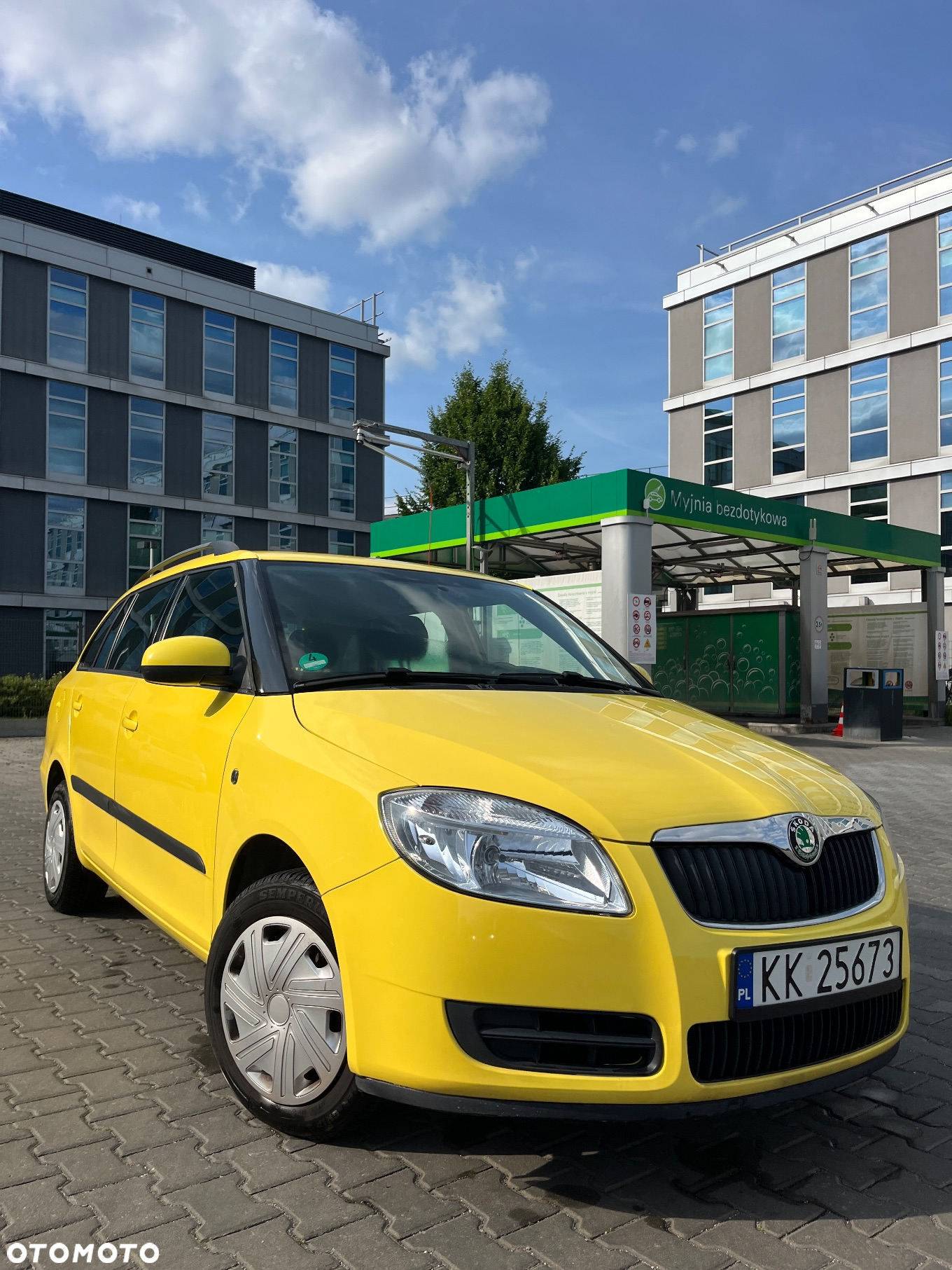 Skoda Fabia 1.4 16V Ambiente - 2
