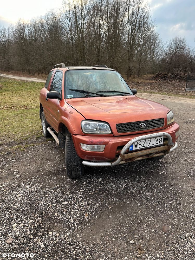 Toyota RAV4 - 7