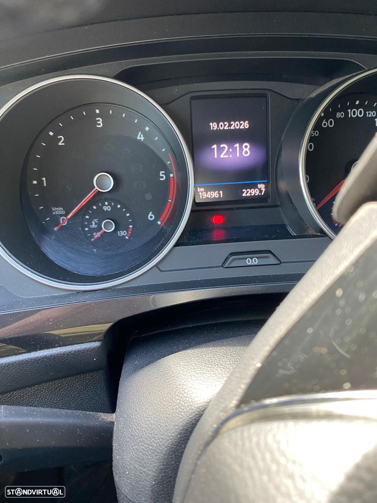 VW Tiguan 2.0 TDI Confortline DSG - 7