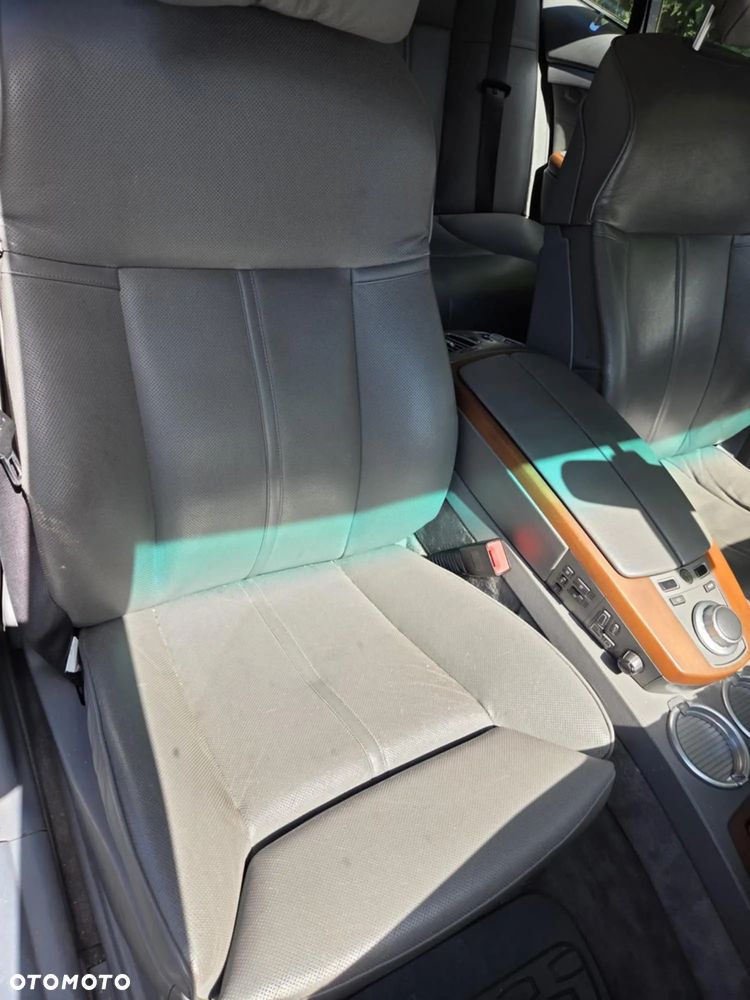 BMW Seria 7 740i - 13