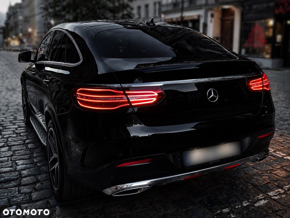 Mercedes-Benz GLE 350 d 4Matic 9G-TRONIC AMG Line - 26