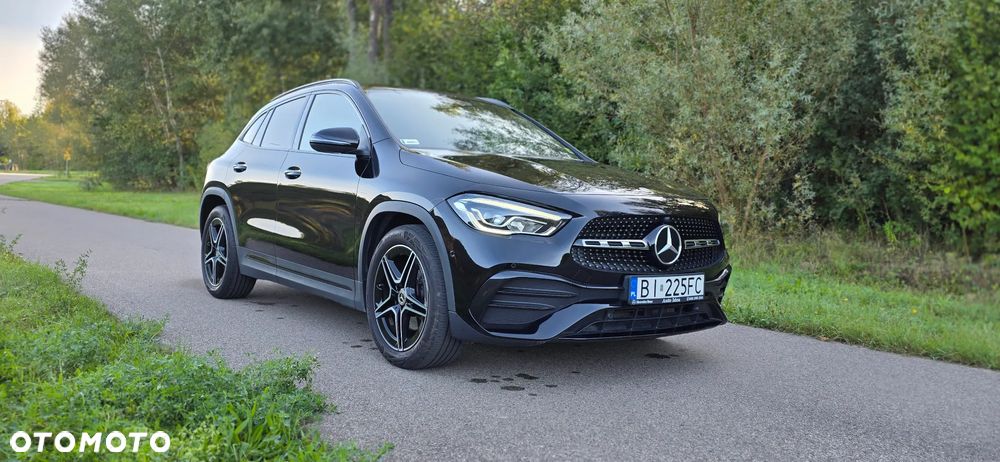 Mercedes-Benz GLA 180 AMG Line - 5