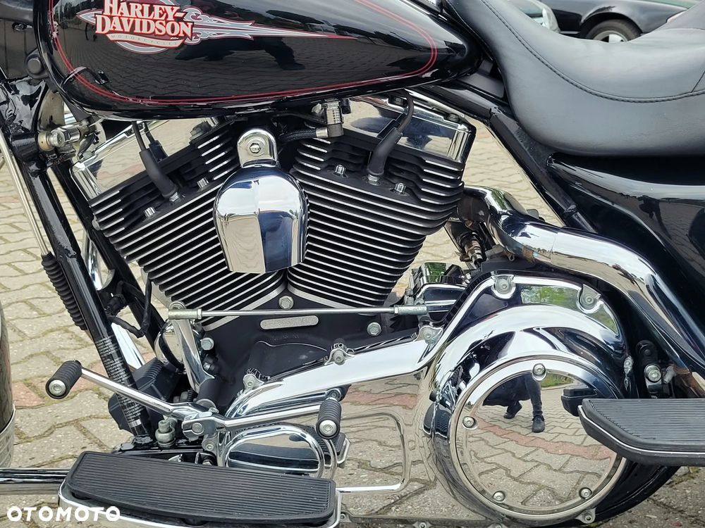 Harley-Davidson FLHT Electra Glide Standard - 14