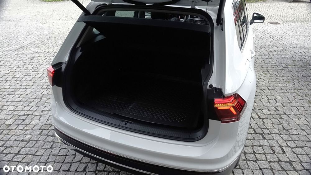 Volkswagen Tiguan - 26
