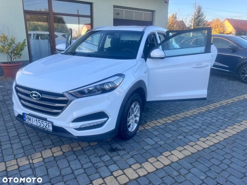 Hyundai Tucson blue 1.7 CRDi 2WD Trend