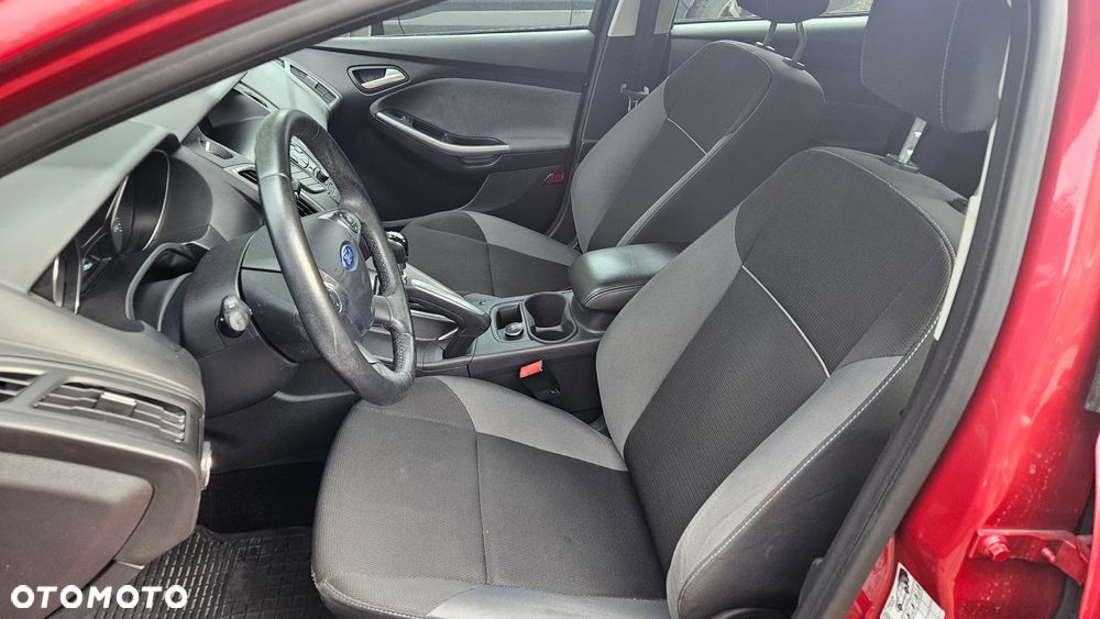 Ford Focus 1.0 EcoBoost Trend - 17