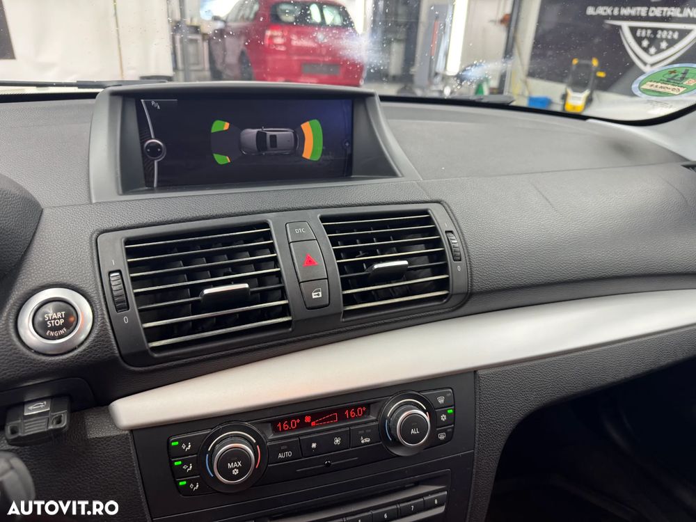 BMW Seria 1 120d DPF Aut. Edition Sport - 6