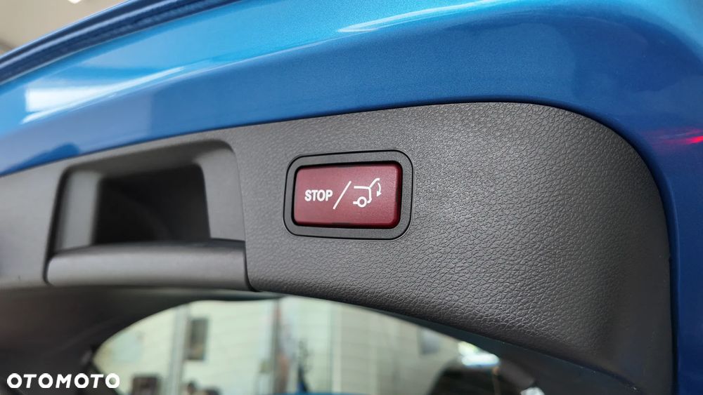 Mercedes-Benz GLA 250 4Matic 7G-DCT UrbanStyle Edition - 17