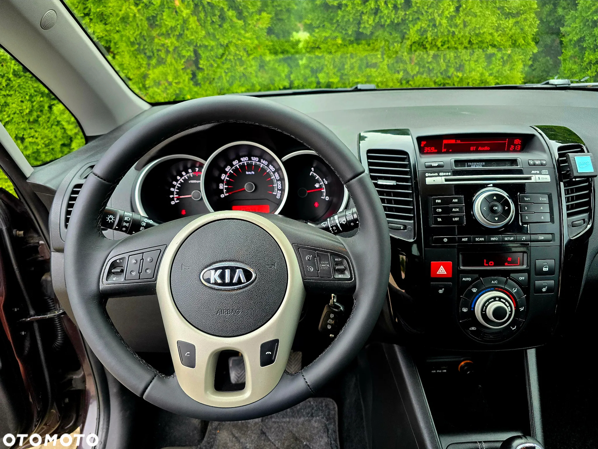 Kia Venga 1.6 CVVT Mind - 27