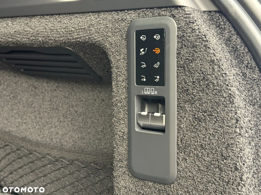 Land Rover Range Rover 3.0 P550e PHEV Autobiography - 16