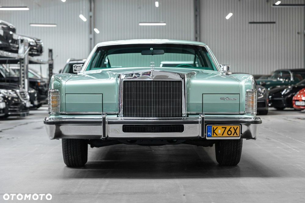 Lincoln Continental - 4