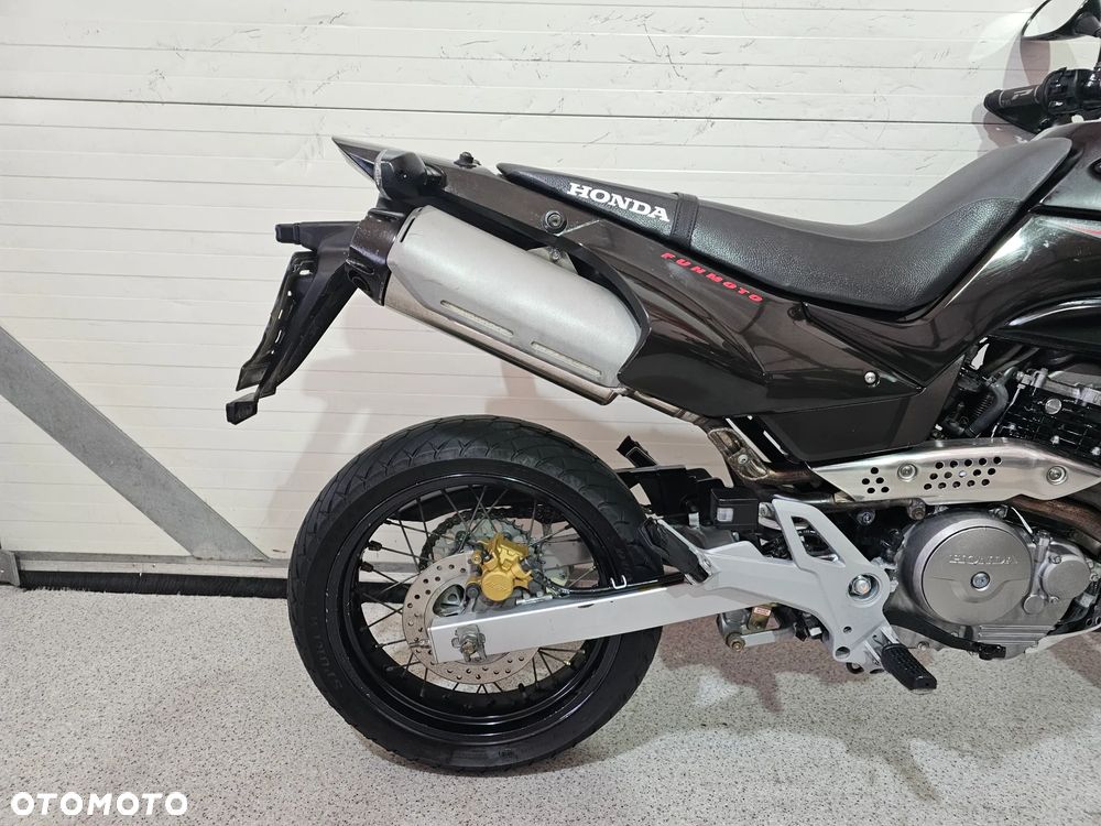 Honda FMX - 18