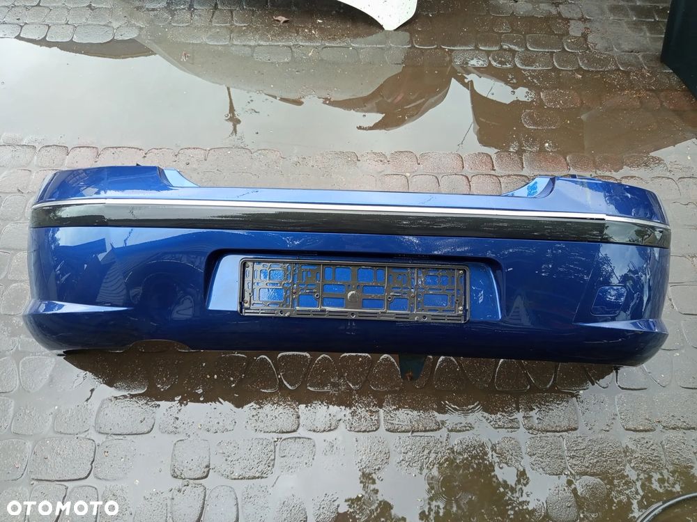 ZDERZAK TYLNY PEUGEOT 407 - 1