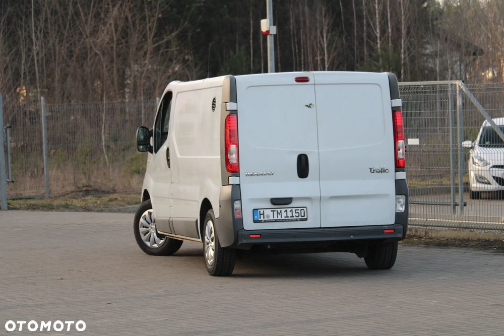 Renault Trafic - 10