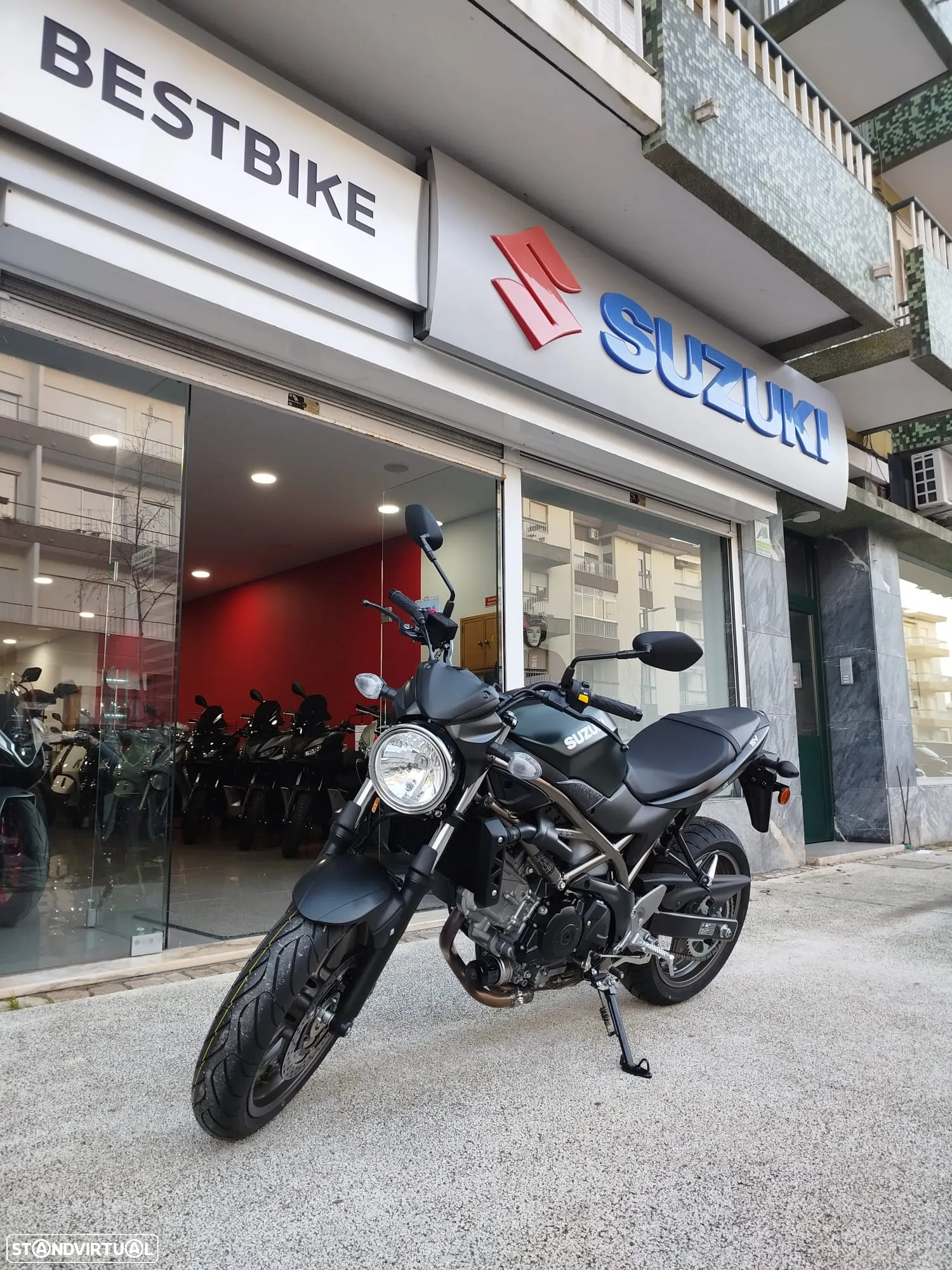 Suzuki SV 650 Preço Campanha 6.899 € Desde 94,23€ Mês - 11