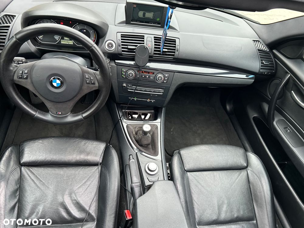 BMW Seria 1 123d - 11