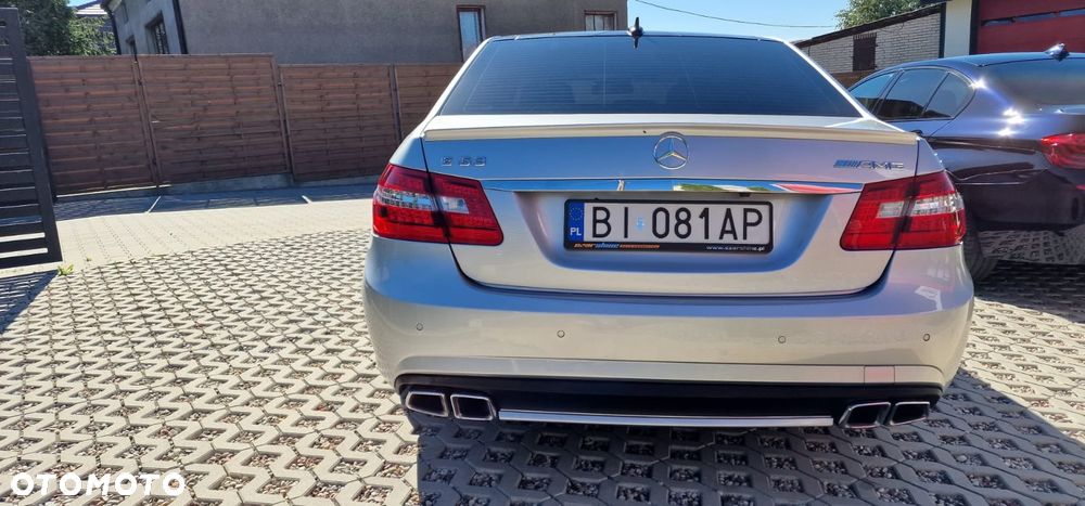 Mercedes-Benz Klasa E 63 AMG - 4