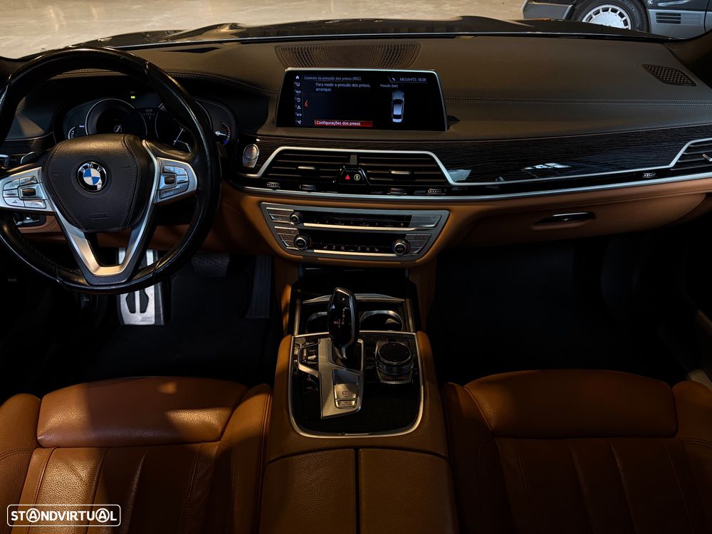 BMW 730 d Pack M Auto - 15