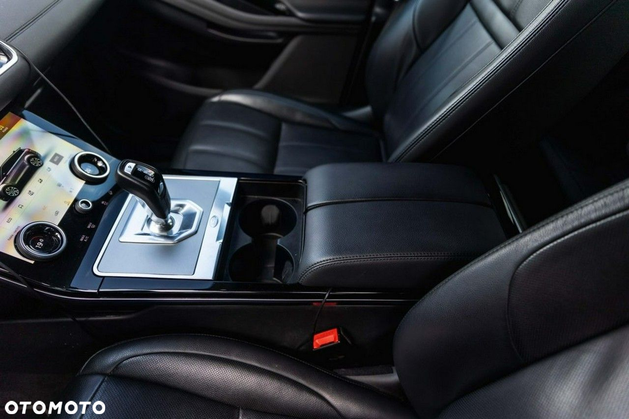 Land Rover Range Rover Evoque - 21