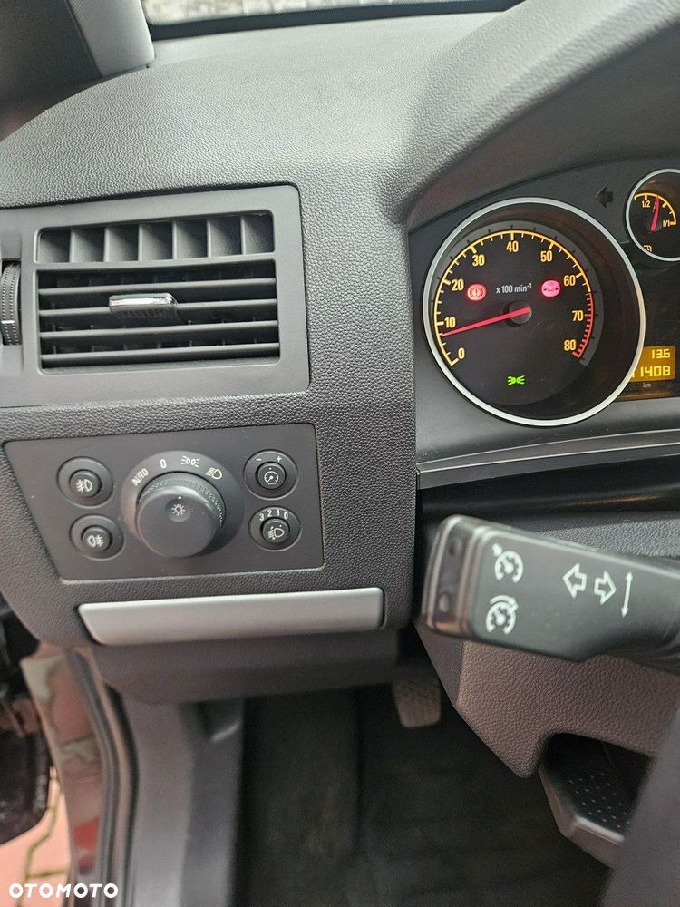Opel Zafira - 21