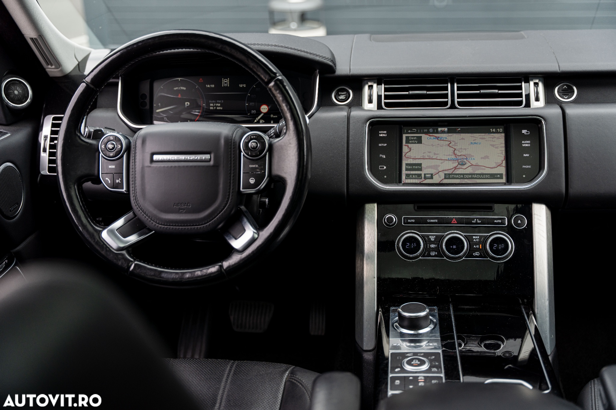 Land Rover Range Rover Vogue - 15