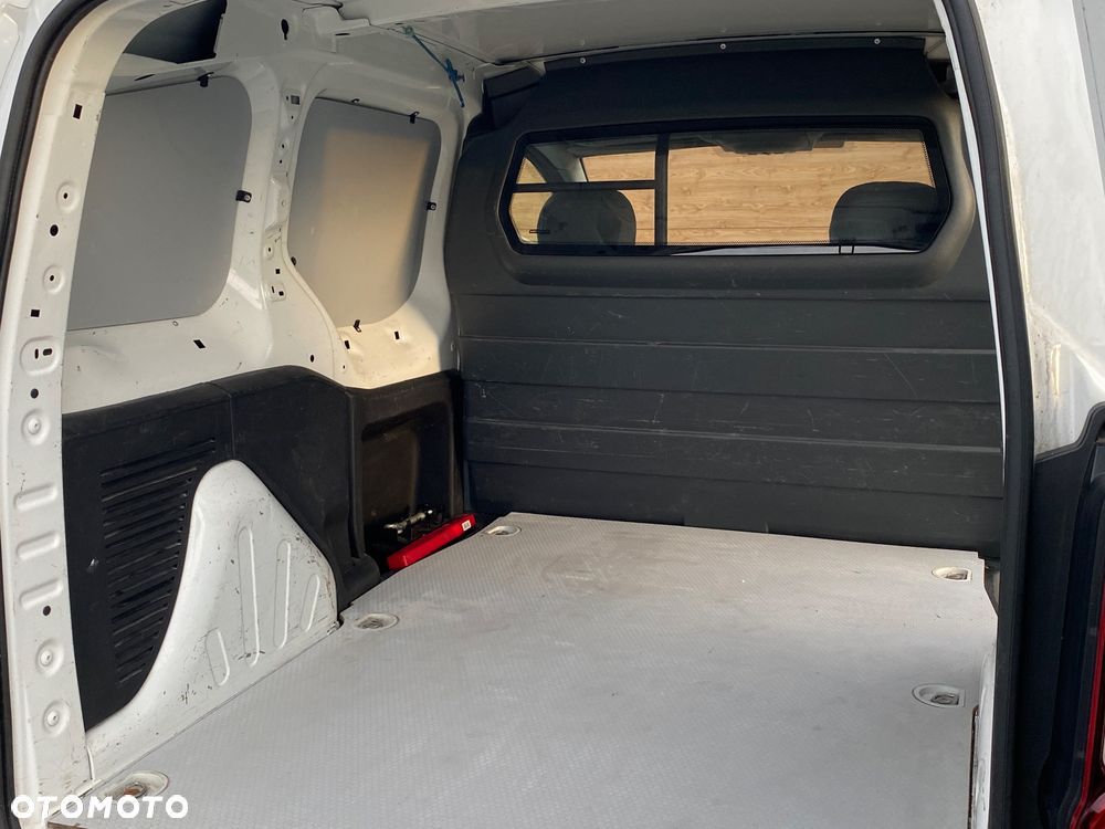 Peugeot Partner - 29