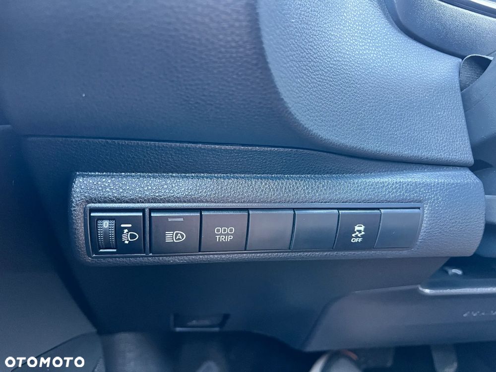 Toyota Corolla - 28