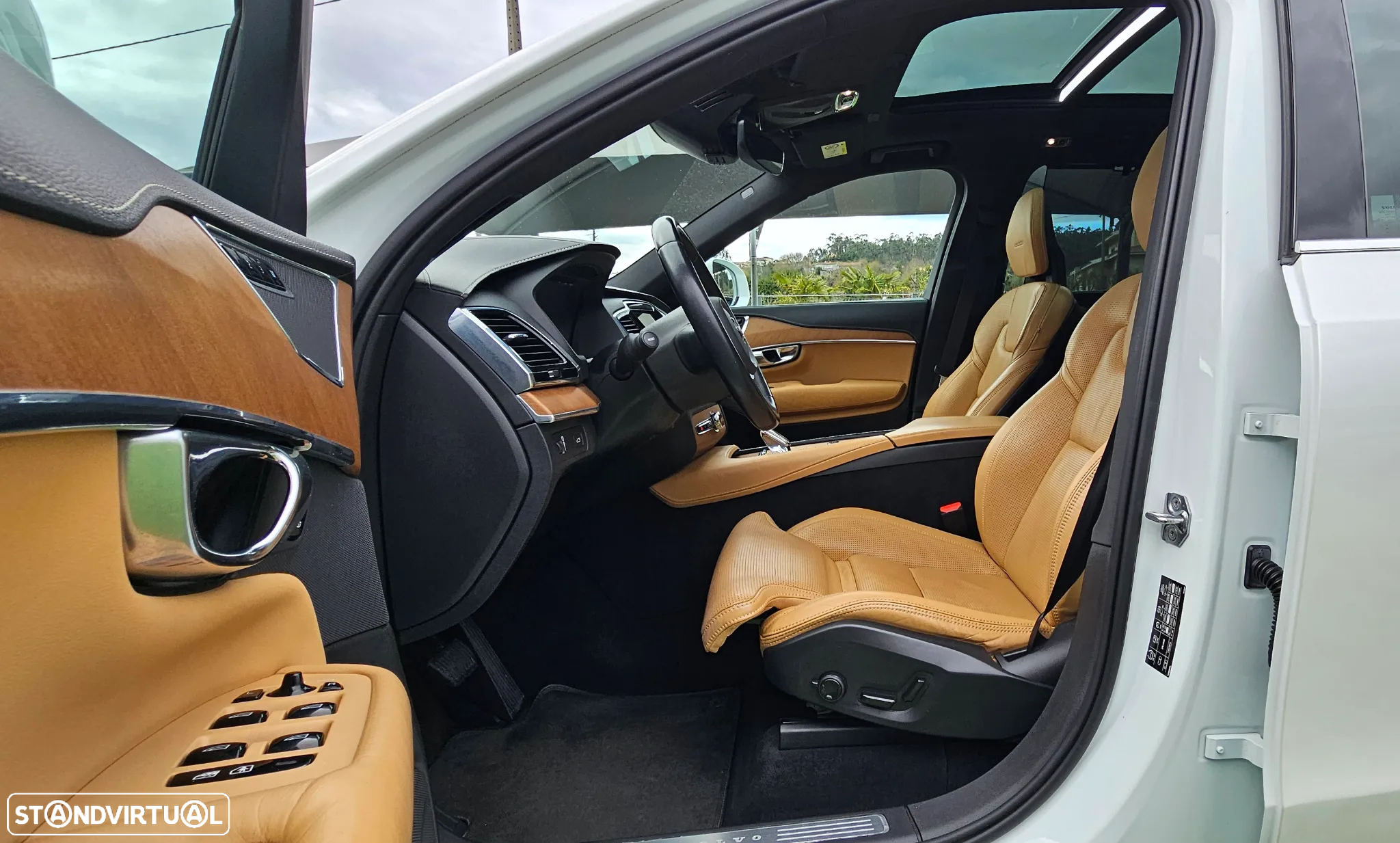 Volvo XC 90 2.0 B5 Inscription AWD - 15