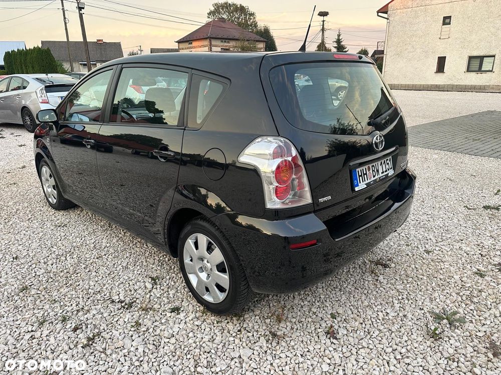 Toyota Corolla Verso 1.8 Sol 7os - 4