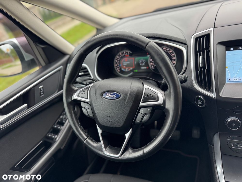 Ford S-Max 2.0 EcoBlue Titanium - 27