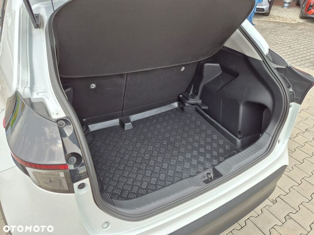 Toyota Yaris Cross Hybrid 1.5 Comfort - 25