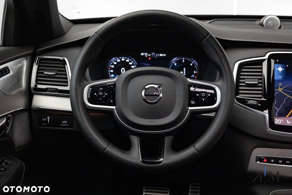 Volvo XC 90 B5 D AWD Ultimate Dark - 21