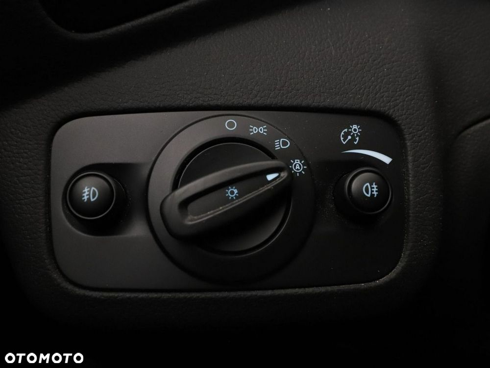 Ford Kuga 1.5 EcoBoost 2x4 Titanium - 30