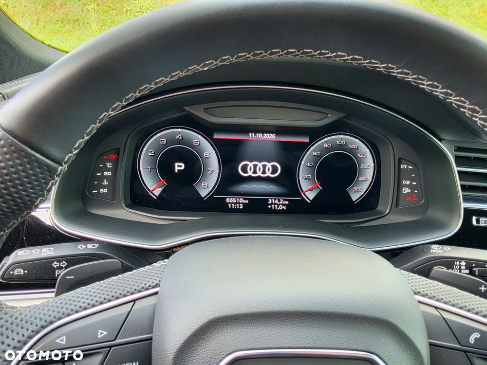 Audi Q8 - 11