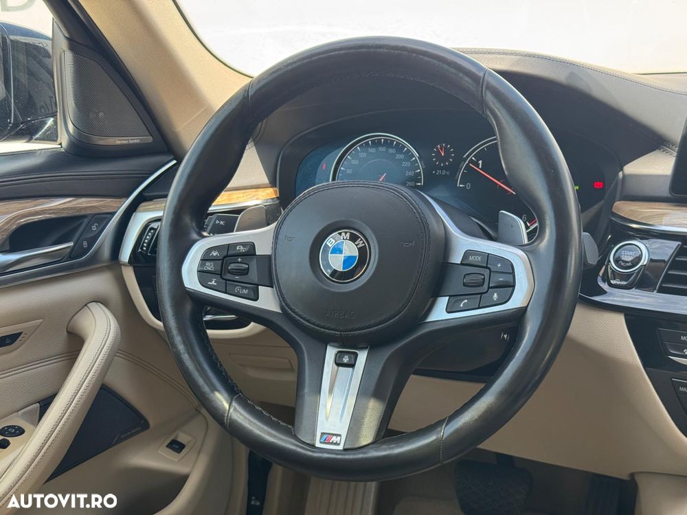 BMW Seria 5 525d AT - 13