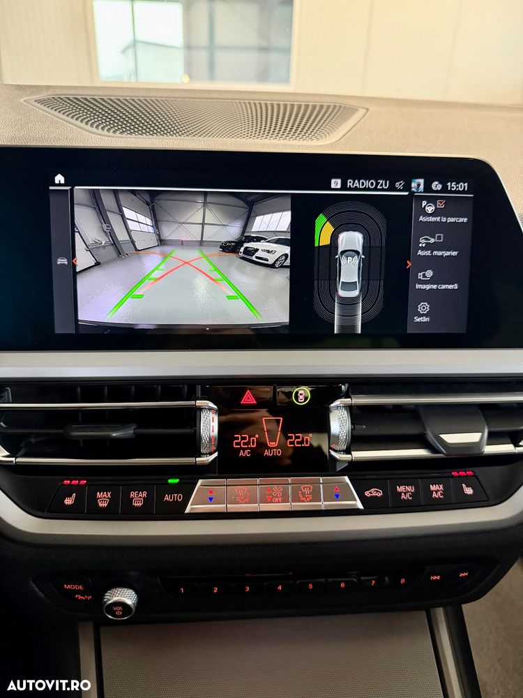 BMW Seria 3 320d xDrive Aut. - 12